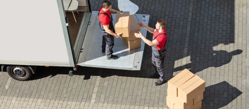 How to Choose Reliable Movers and Avoid Expensive Scams